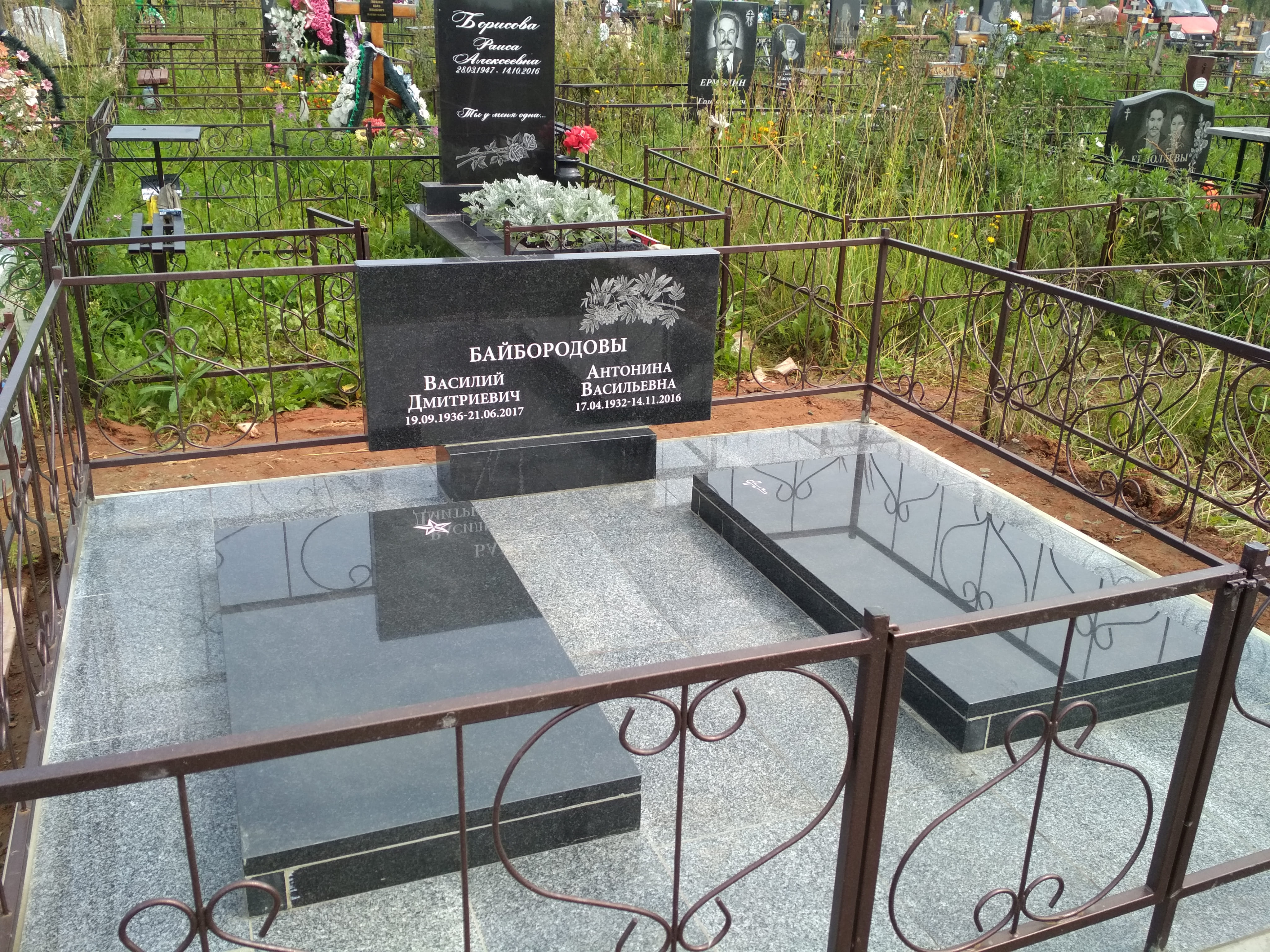 Изготовление памятников в Твери
